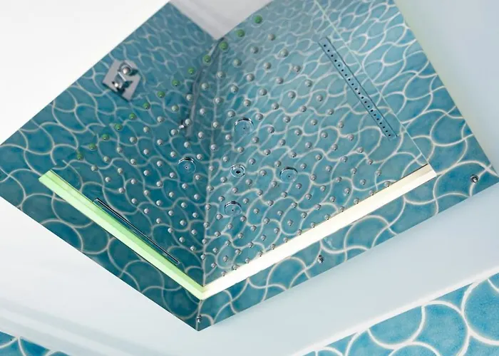 Nannina Nocleg ze śniadaniem 4*