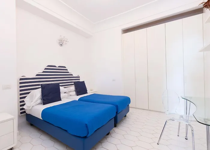 Nannina Nocleg ze śniadaniem 4*