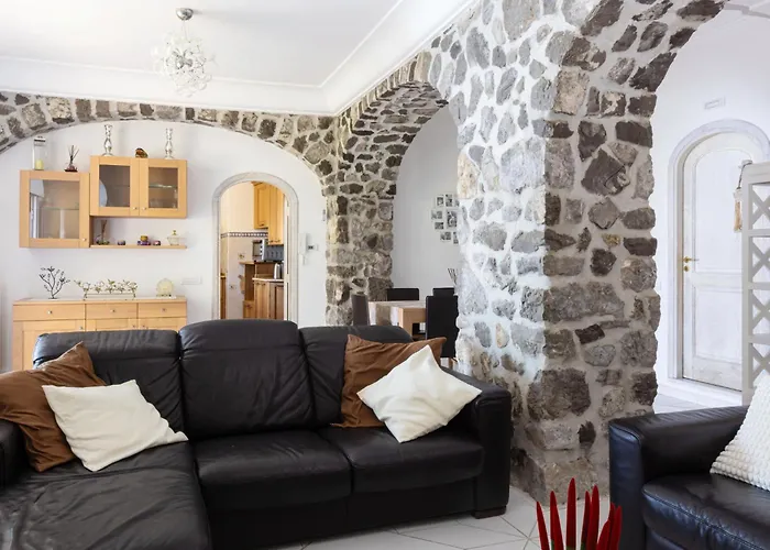 לינה וארוחת בוקר Nannina