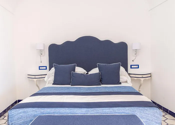 לינה וארוחת בוקר Nannina