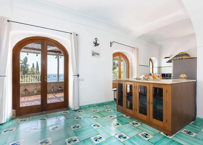 Nannina לינה וארוחת בוקר