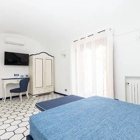 Nannina 住宿加早餐酒店 波西塔諾